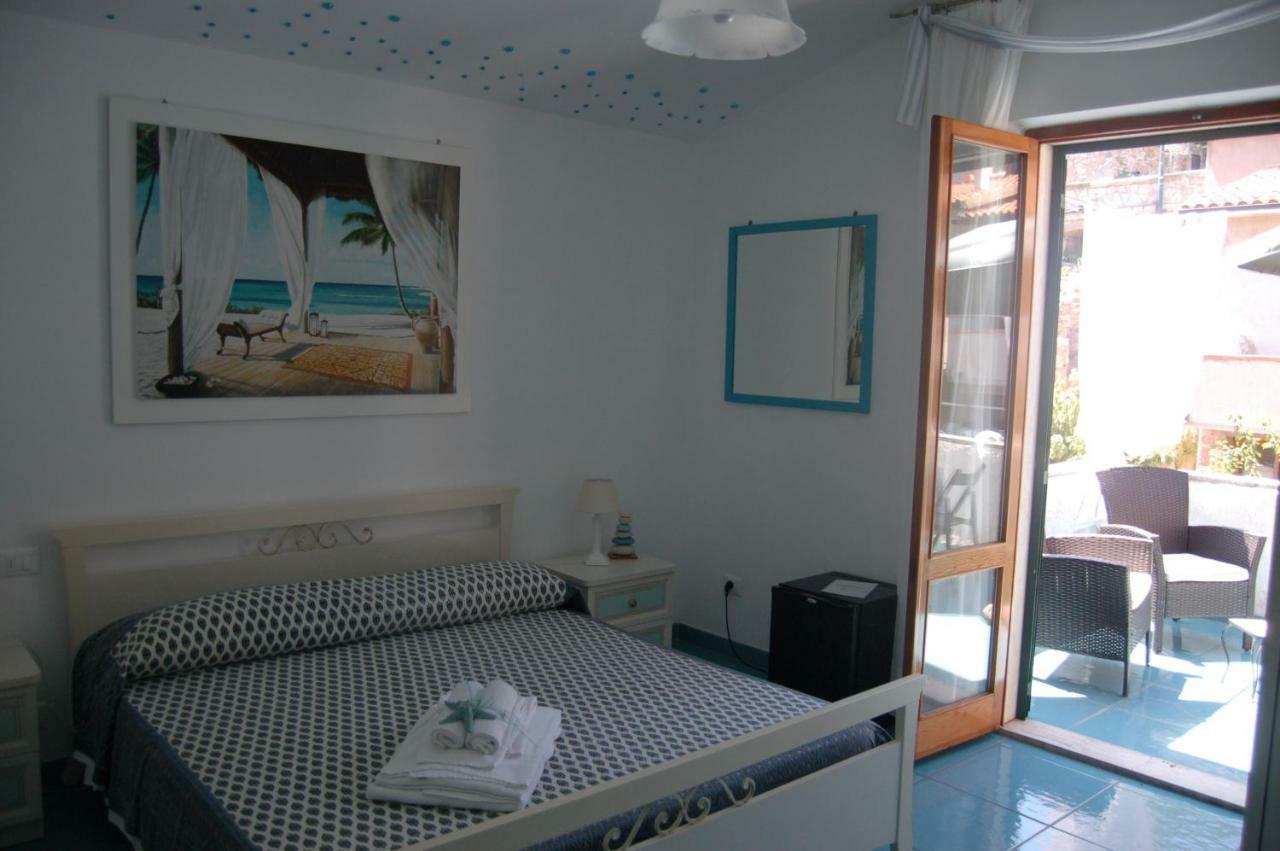 Bed and Breakfast La Rosada Giglio Porto Zewnętrze zdjęcie